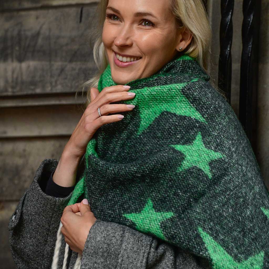 Black Green Heavyweight Scarf Scattered Star