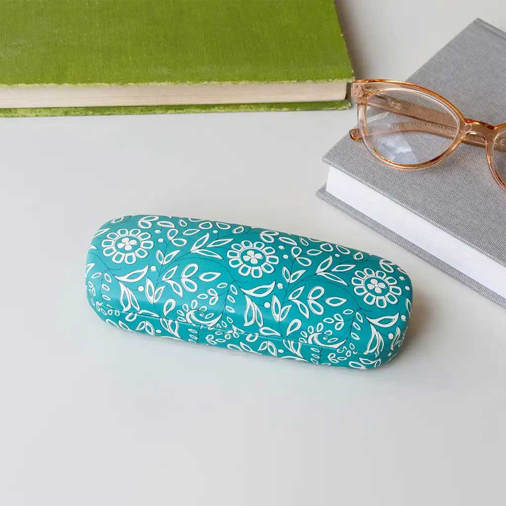 Glasses Case & Cleaning Cloth - Radhika