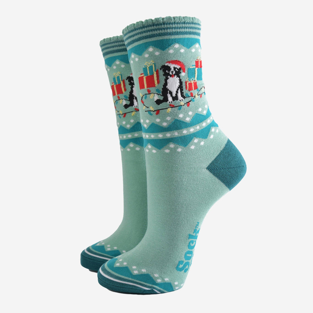 Women's Bamboo Socks - Mint Green, Christmas Border Collie