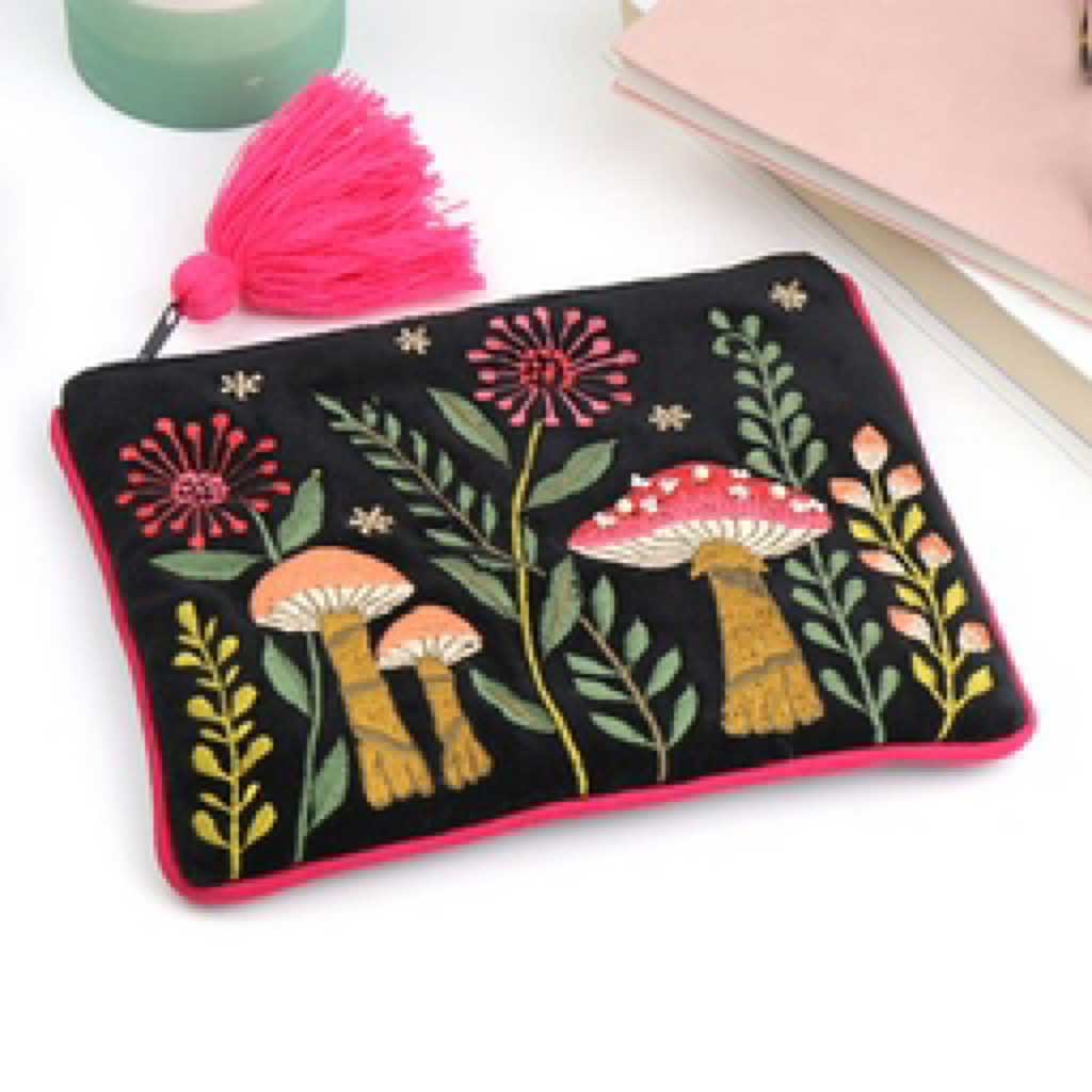 Midnight Velvet Toadstools Zip Purse With Bright Pink Trim