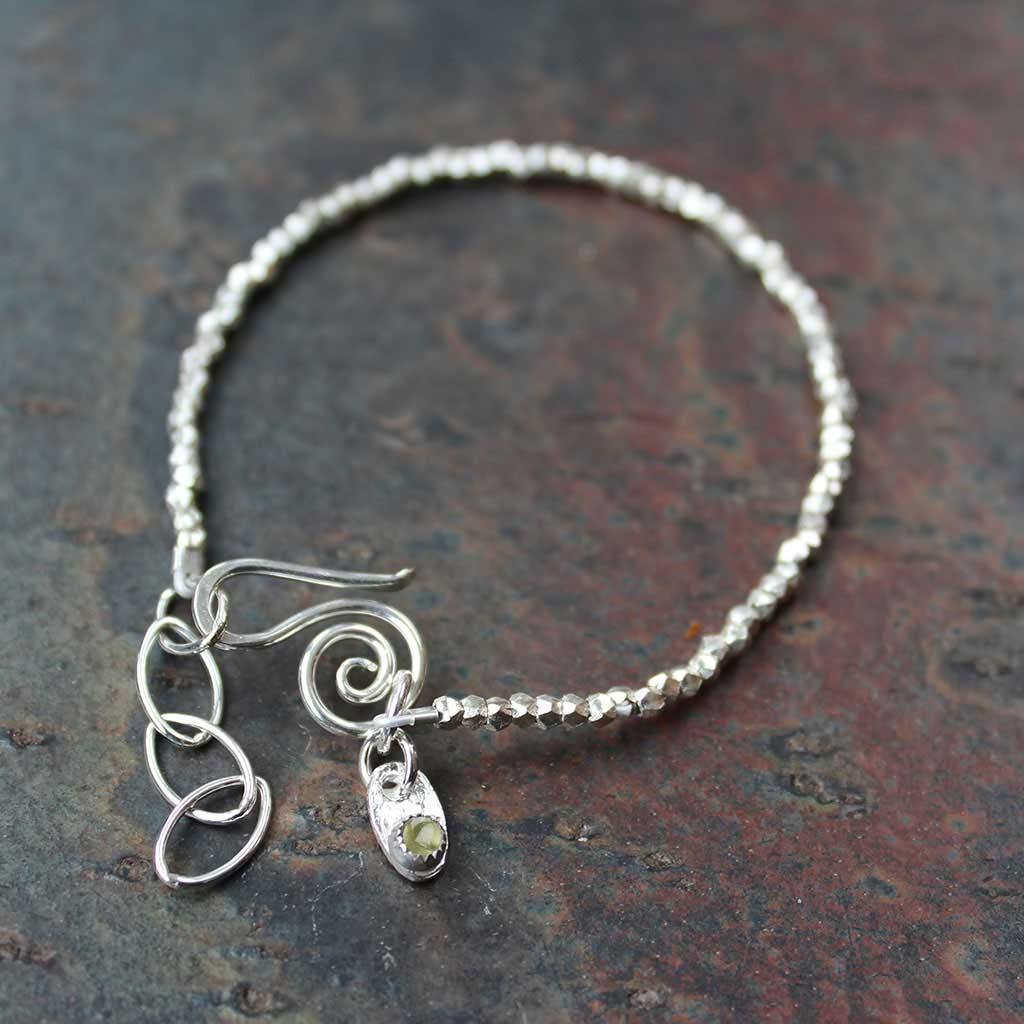 Sterling Silver Mini Peridot Nugget Bracelet - Insideout