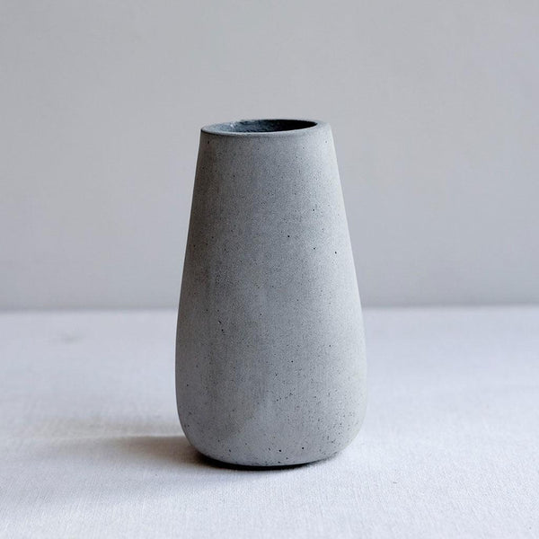 Suzy Concrete Vase - Insideout